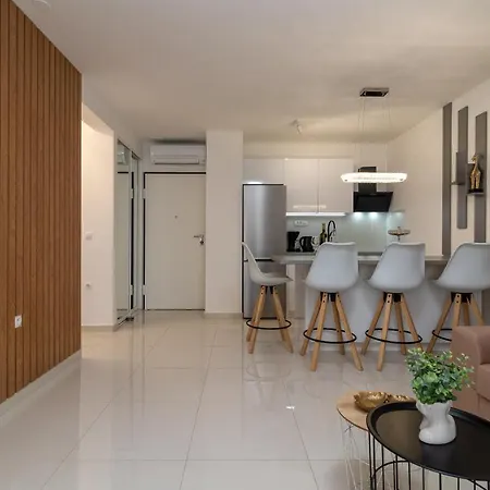 Apartments Angelus Trogir Exterior photo